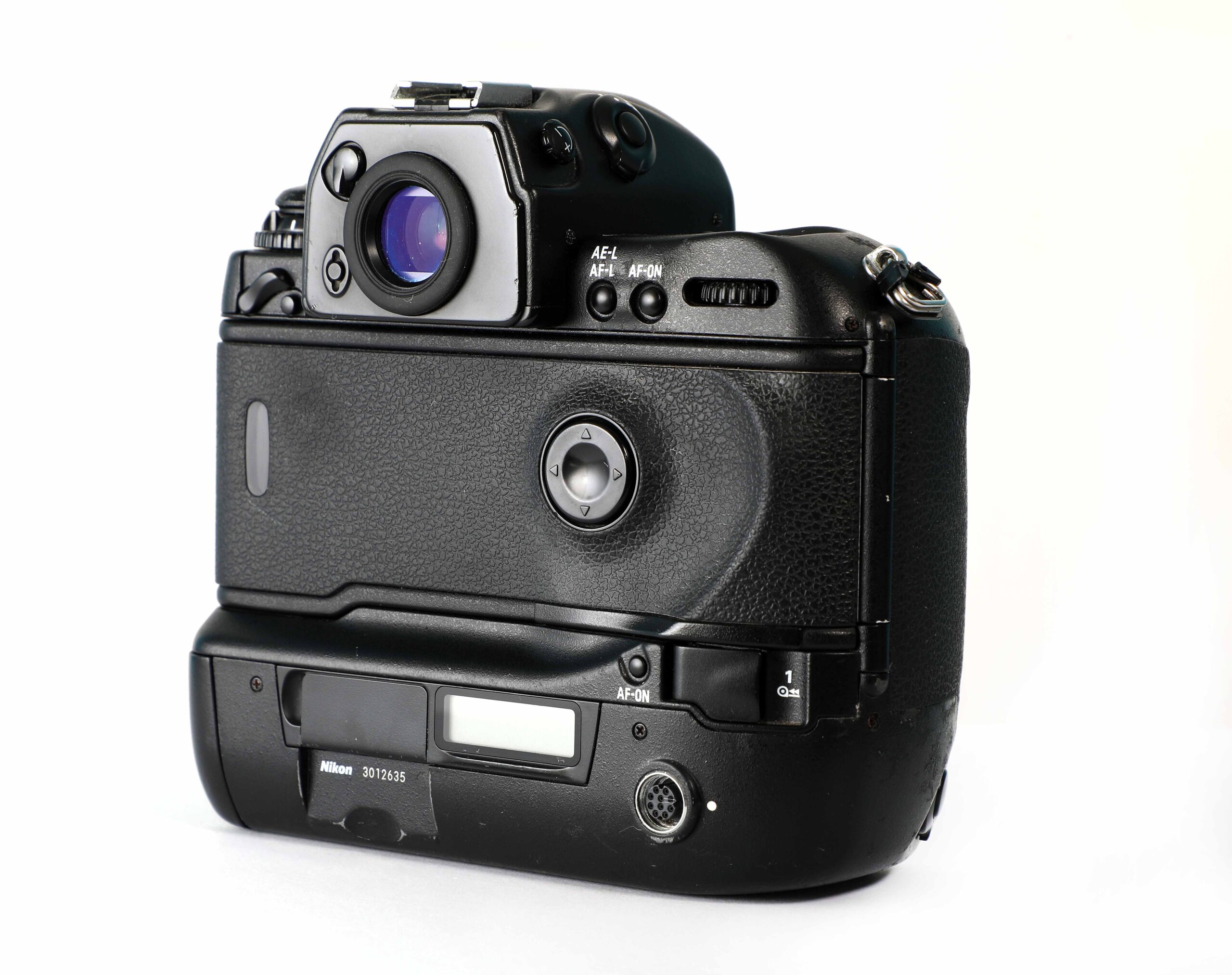 NIKON F5
