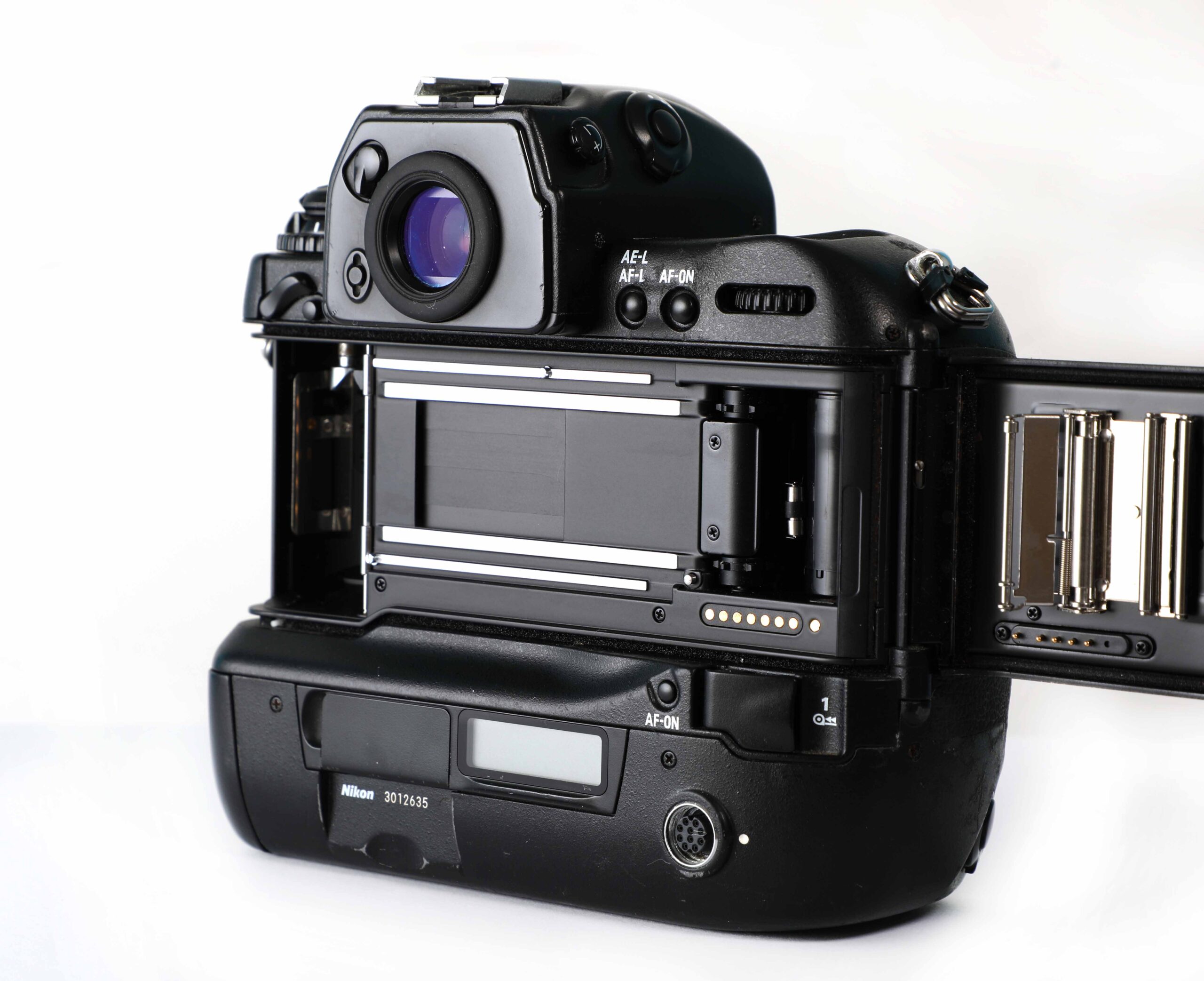 NIKON F5
