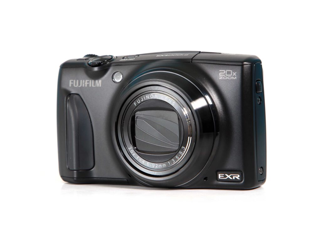 FUJIFILM FINEPIX F1000 EXR - 新潟県で中古カメラ・中古レンズ