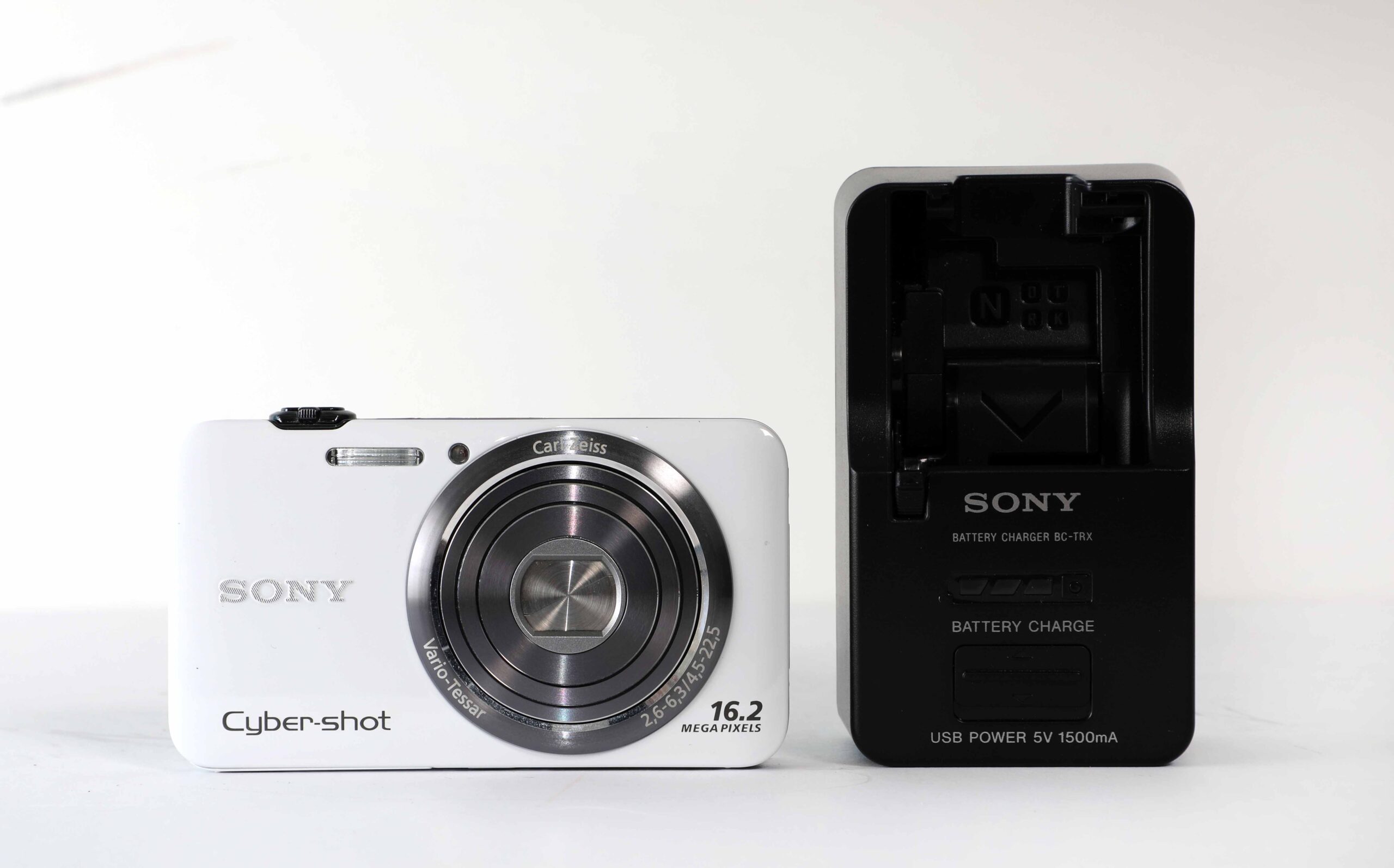 SONY Cyber-Shot DSC-WX7