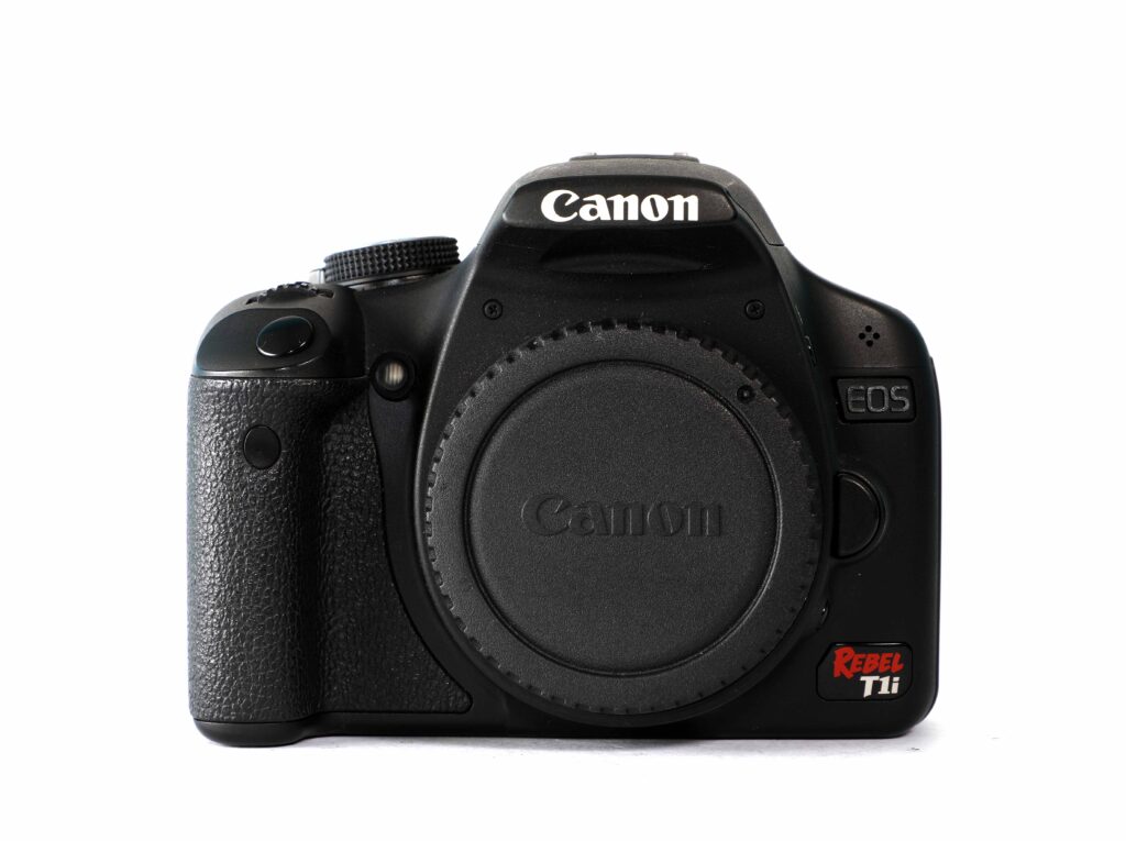 Canon EOS REBEL T1i（Kiss X3） デジタル一眼レフカメラ キヤノン、フルHD動画対応デジ一「EOS Kiss X3」 - 価格.com