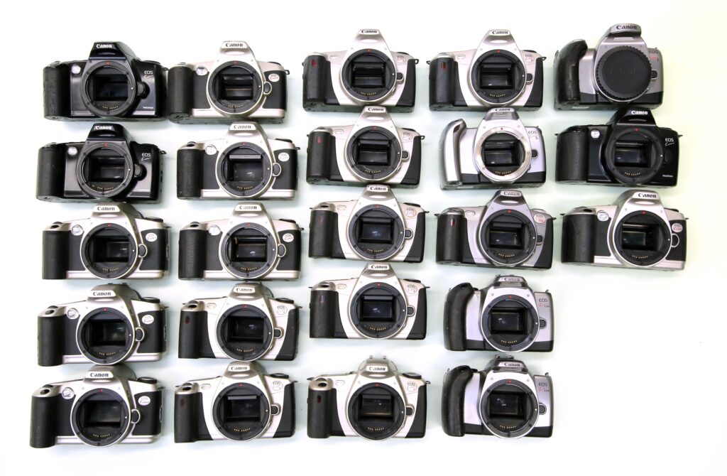 CANON EOS Kiss II III L 5 7 Lite まとめて 23台 - 新潟県で中古