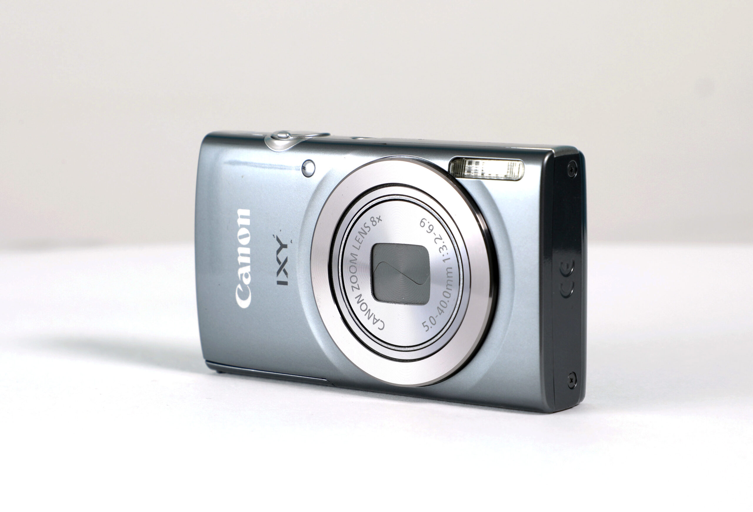 CANON IXY 150