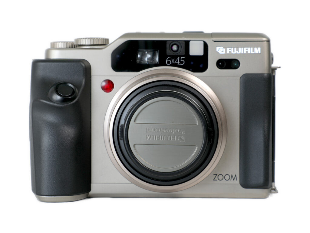 FUJIFILM GA645 Zi Professional SUPER-EBC FUJINON 55-90mm F4.5-6.9