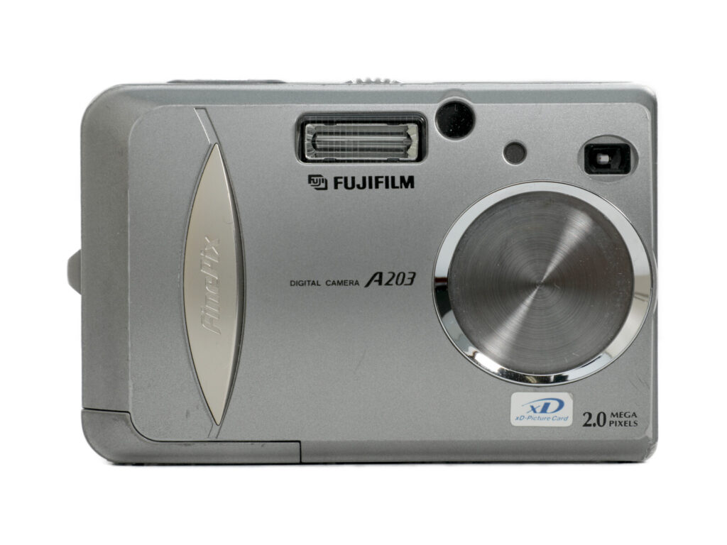 FUJIFILM FinePix A203 デジカメ フルセット a4442 Fujifilm Finepix A203 retro digital photo camera test and